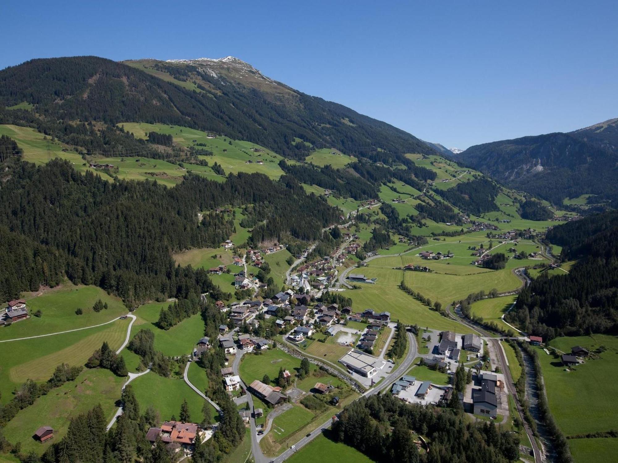 Apartment In Wald Im Pinzgau With Swimming Pool And Views Extérieur photo